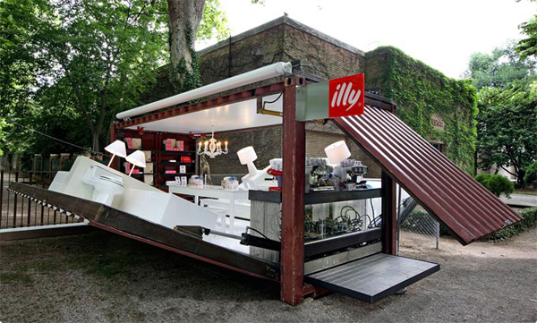 the-illy-push-button-shipping-container-house-by-adam-kalkin-8