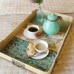 tray-from-a-suitcase
