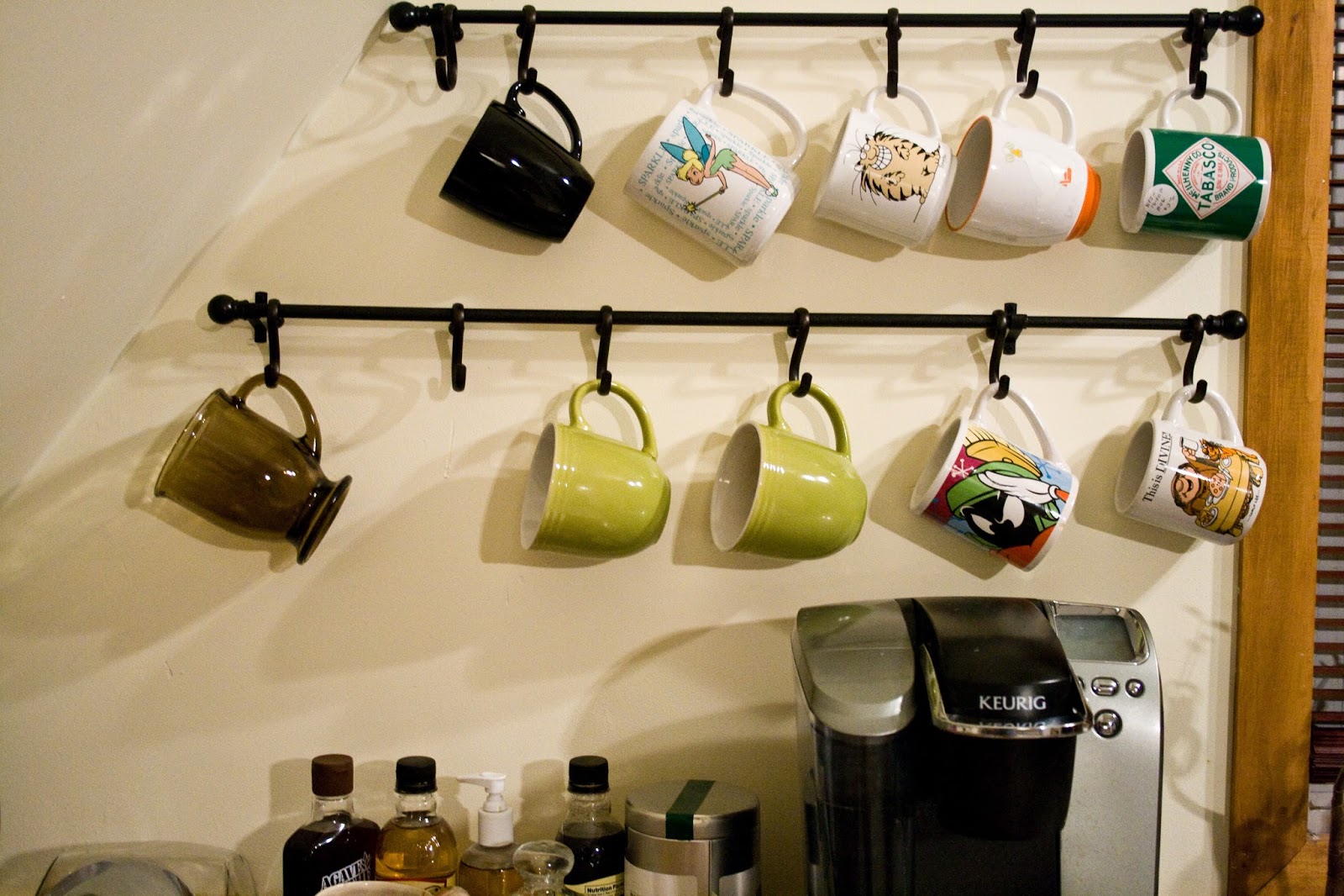 DIY Coffee Bar Hang Mugs With Shower Hooks_3