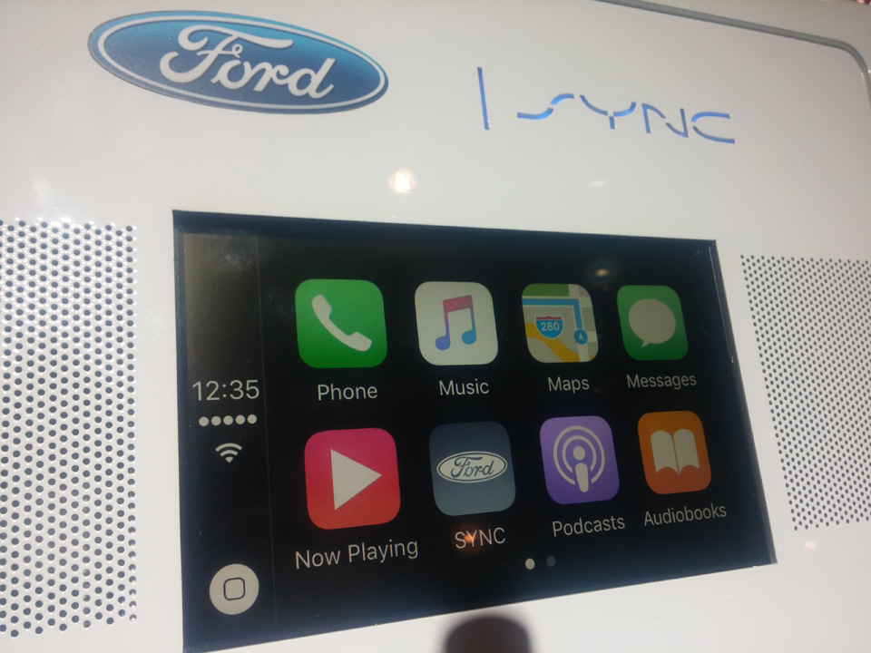 ford mwc 2016 (4)