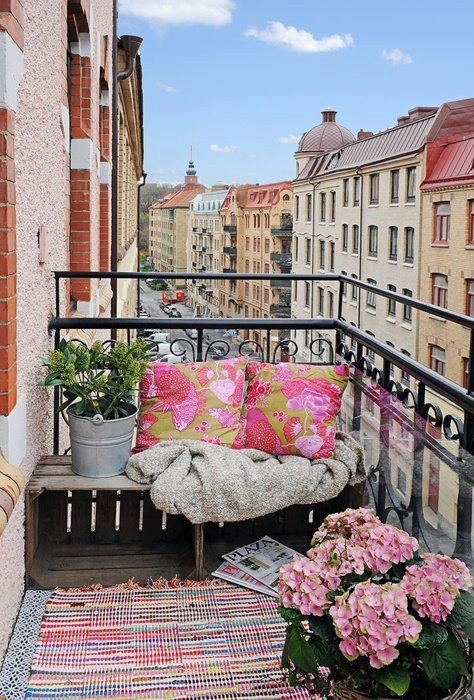 Balcony3