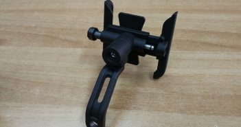 Βάση smartphone για ποδήλατο και πατίνι @ 15,50€