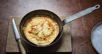 Ισπανική ομελέτα ή αλλιώς tortilla αυγών