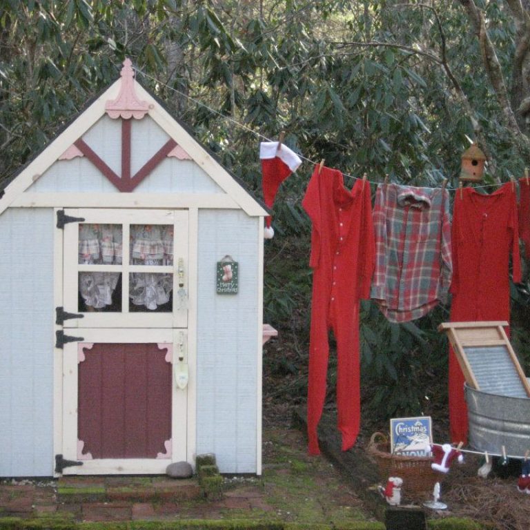 1449515420-1449247253-christmas-405412-351288351552587-142827473-n