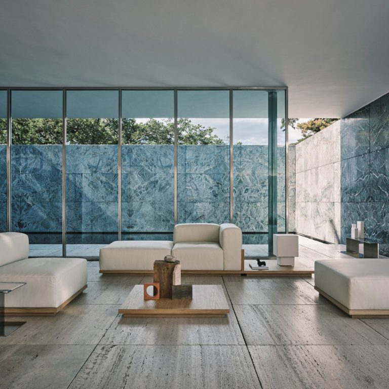 A TIMELESS MASTERPIECE_01