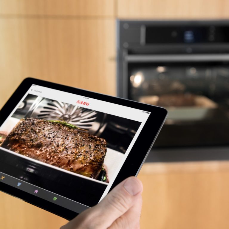 AEG-ProCombi-Plus-Smart-001 (Large)