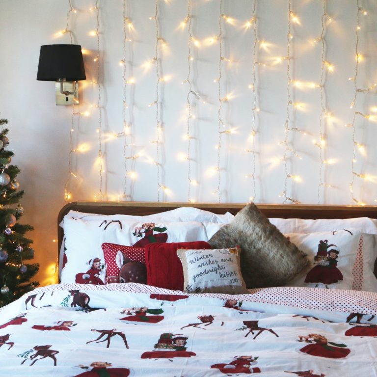 Christmas bedroom 1