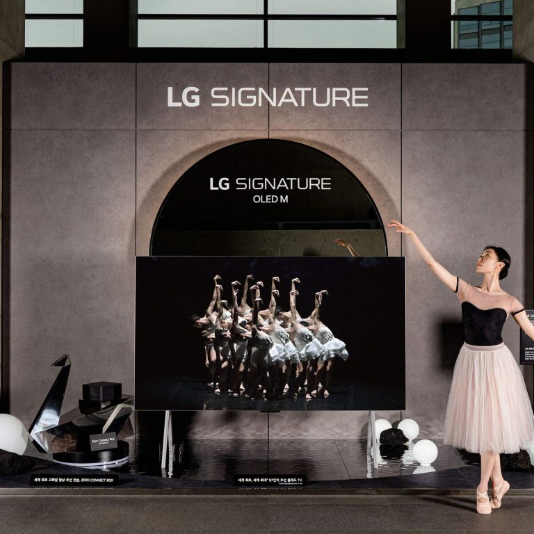 LG HOSTS SWAN LAKE PERFORMANCE EXPANDING ENGAGEMENT WITH ARTS AND CULTURE SCENE 2 (1)