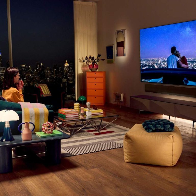 LG OLED evo G3 2023_Lifestyle image3 (1)