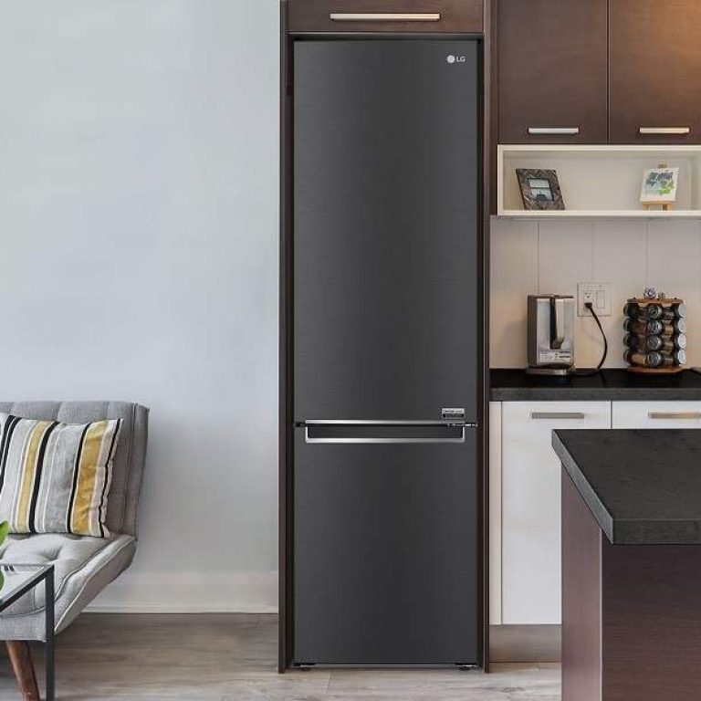 LG freezer_Lifestyle 02