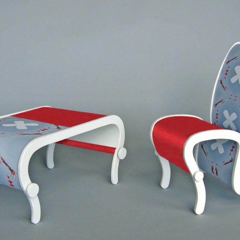 Michael-Jantzen-transforming-furniture-5-889x518