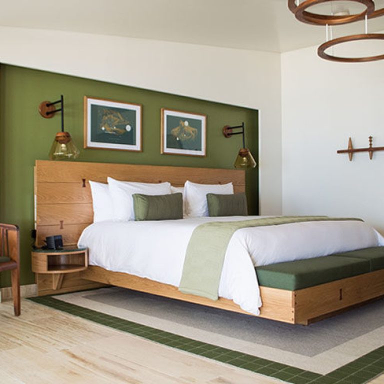 accent-color-041116-1143-01-800x488