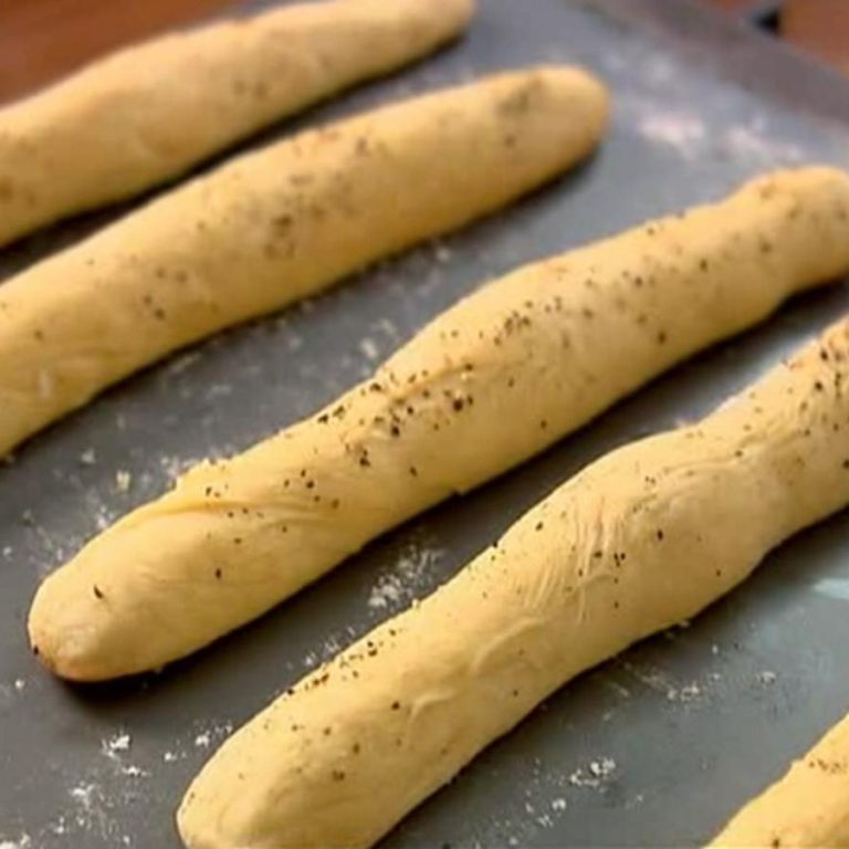 big_fat_salt_and_pepper_59413_16x9