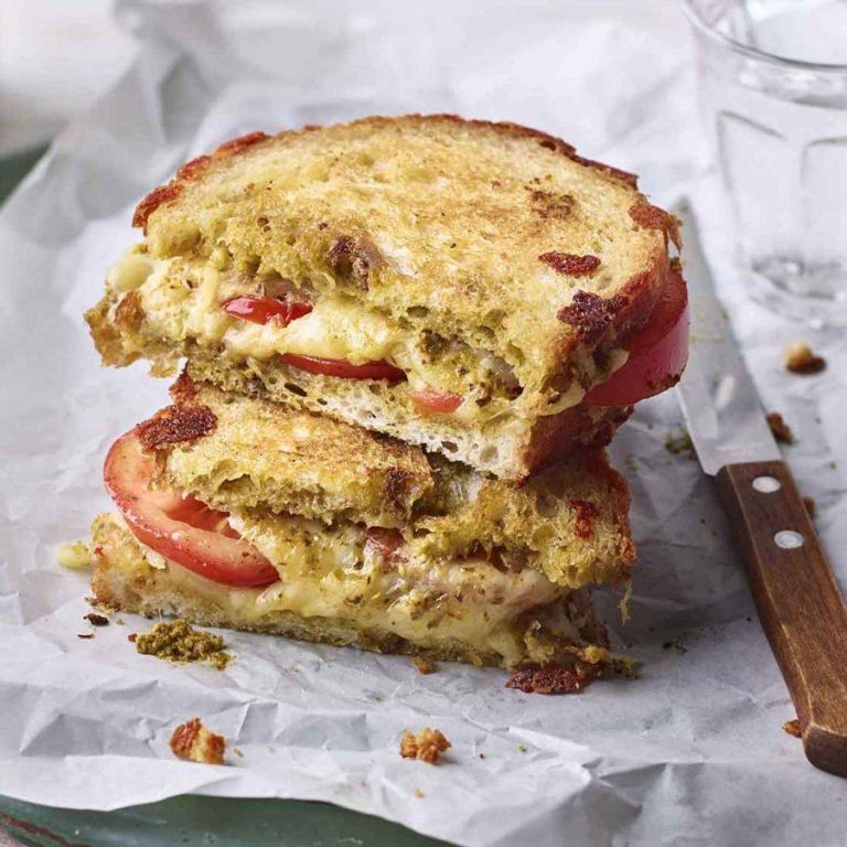 cheese_tomato_and_pesto_42396_16x9