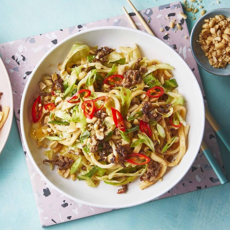 chilli_beef_udon_noodles_50291_16x9