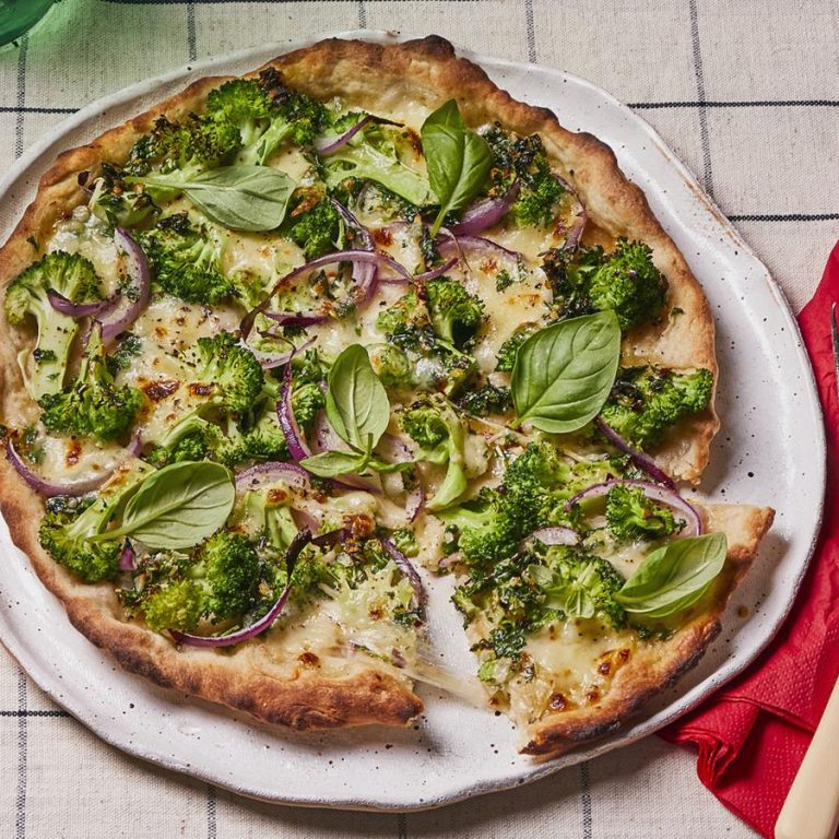 chilli_broccoli_pizza_25406_16x9