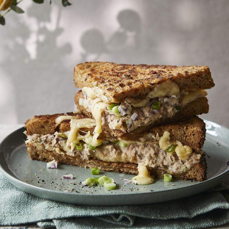 classic_tuna_melt_37852_16x9
