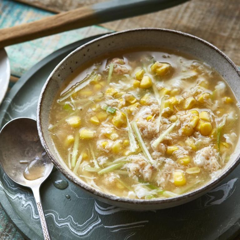 crab_and_sweetcorn_soup_20624_16x9