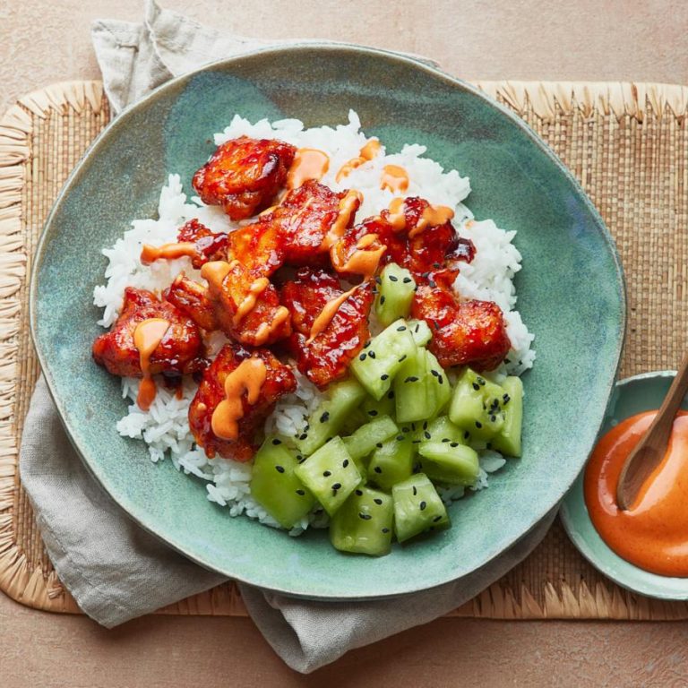 gochujang_chicken_rice_39479_16x9
