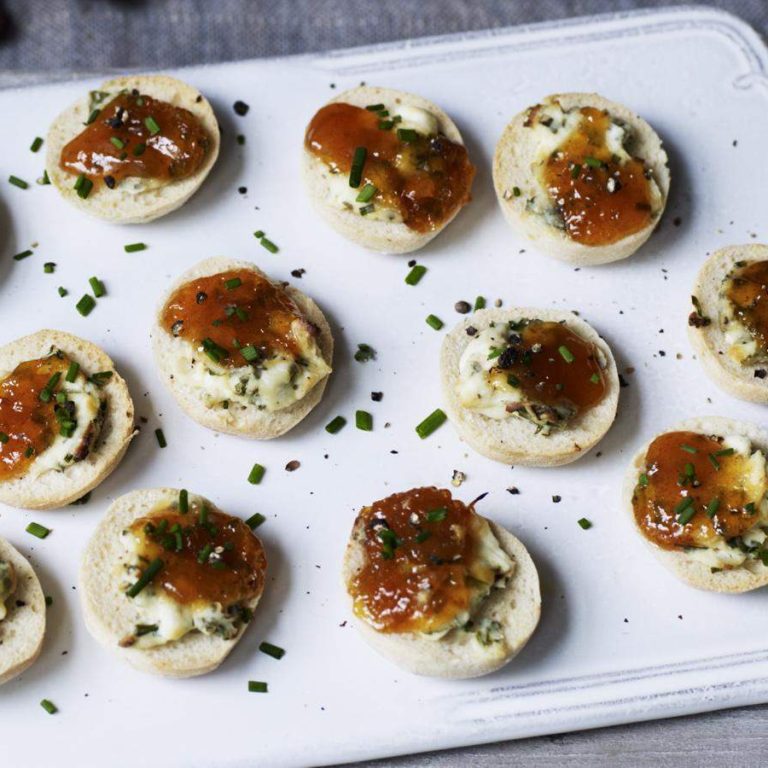 golden_dough_balls_with_70562_16x9