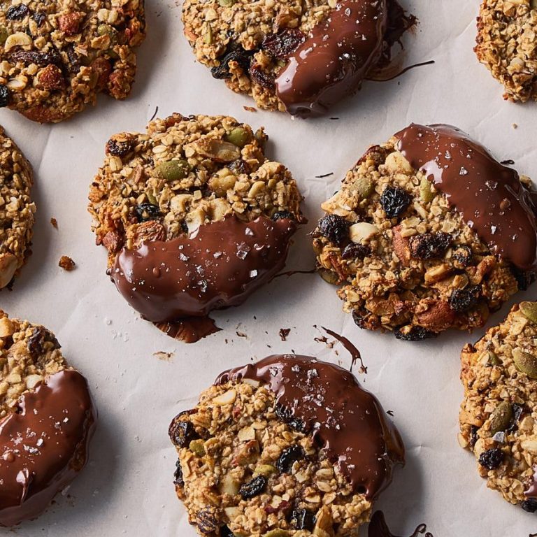 granola_cookies_51098_16x9