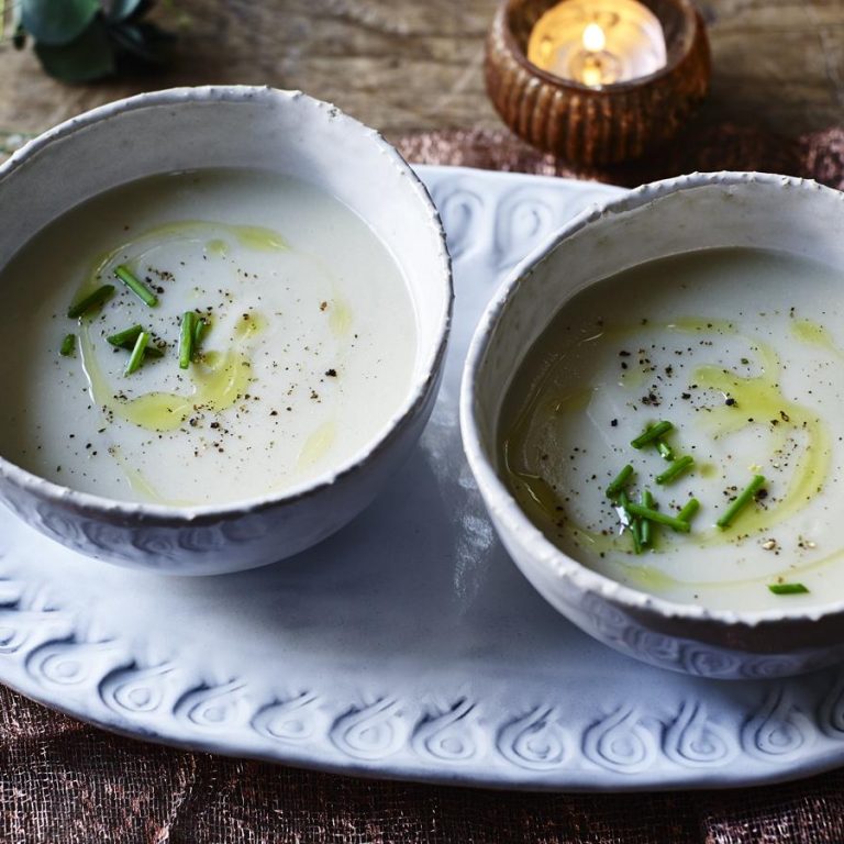 jerusalem_artichoke_soup_20395_16x9