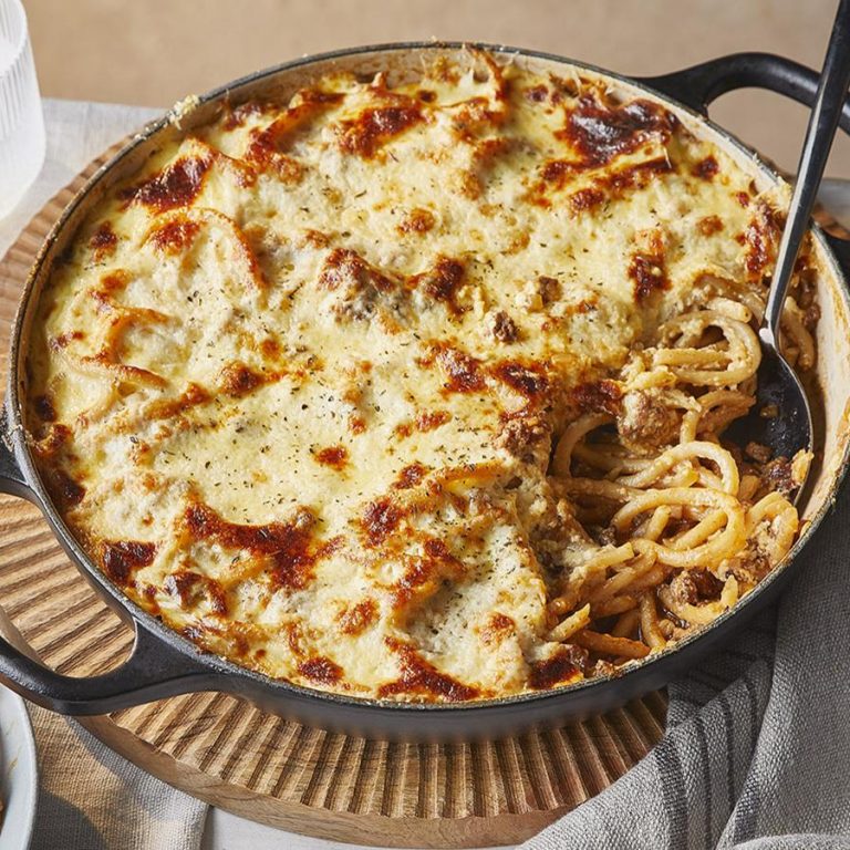 one-pan_pastitsio_74748_16x9