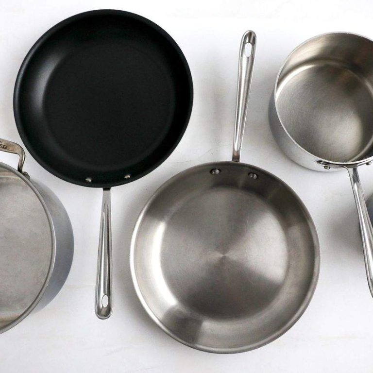 pots-pans-test-kitchen-tools-FT-MAG0317_0-332bb1f4c6384dada70b95e40cbbbcd0
