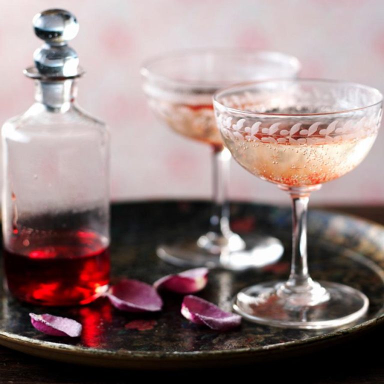 roseproseccococktail_93583_16x9