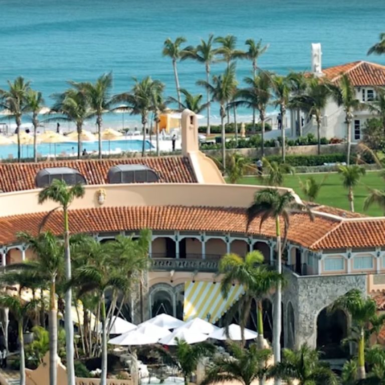trump villa
