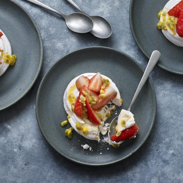 vegan_meringues_28772_16x9