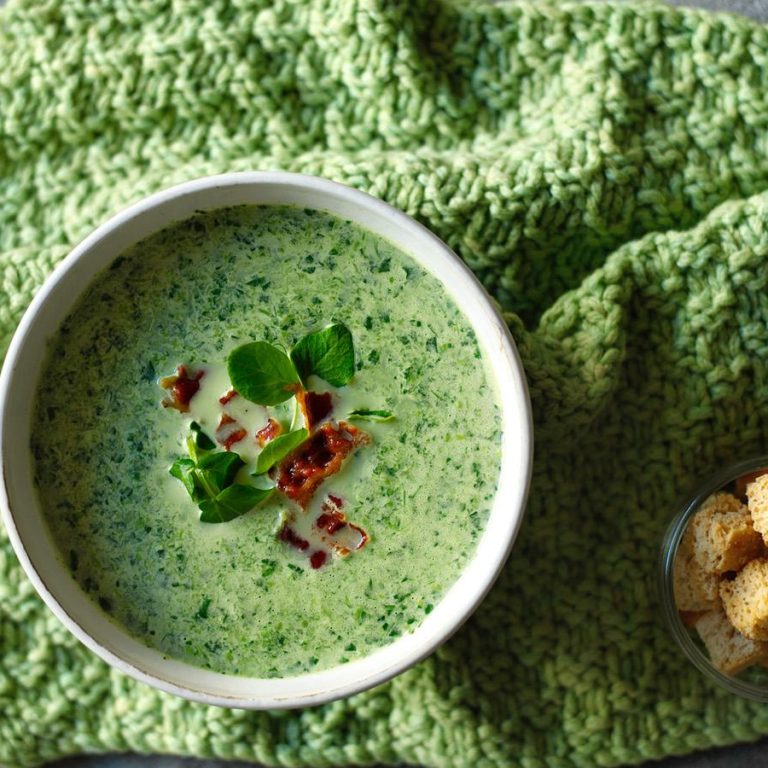 watercress_and_pea_soup_72980_16x9