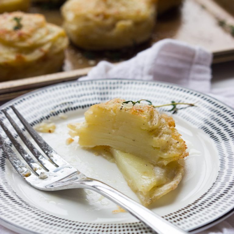 Ψητές πατάτες με θυμάρι